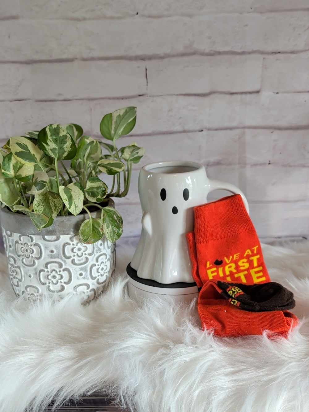 White Ghost Ceramic Mug - Unbranded Home Dining - Picture 2 of 3
